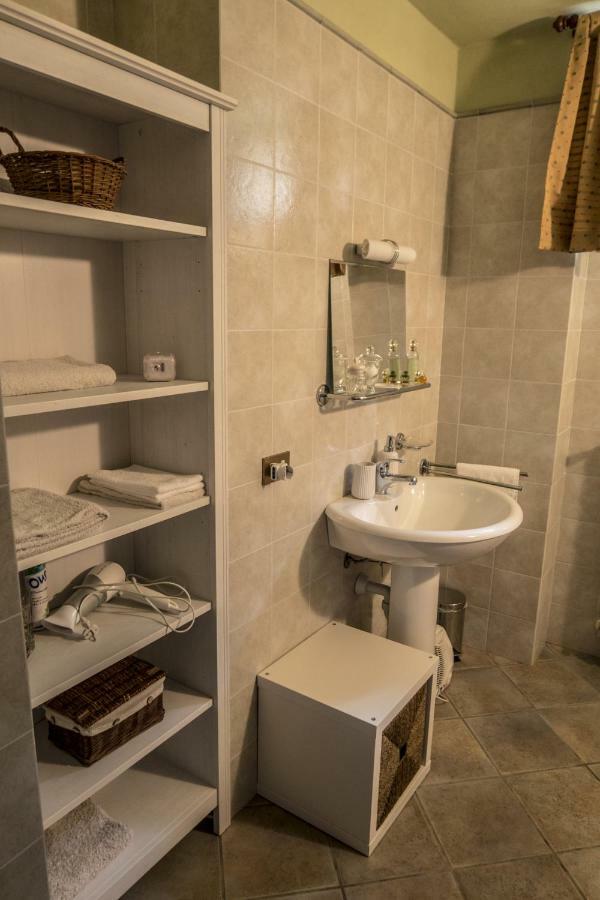 B&B Il Mirtillo Moncrivello Luaran gambar
